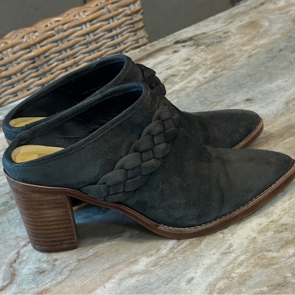 Women’s DOLCE VITA Serla High Heel Mule- Grey suede. Size 9 - Picture 4 of 10